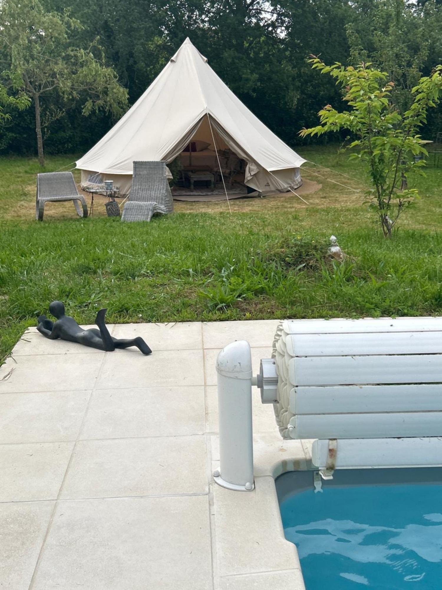 Chambre Au Jardin Tente De Charme Eguzon-Chantome Dış mekan fotoğraf